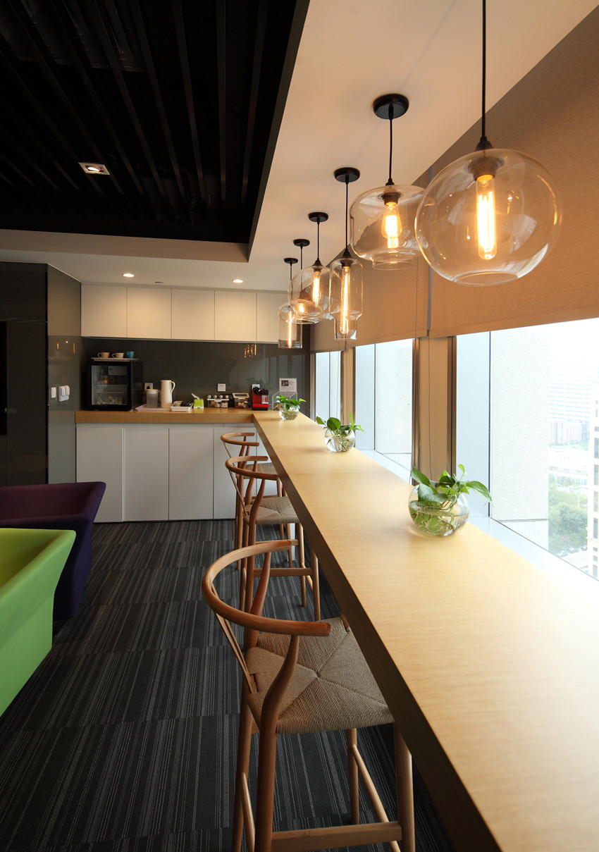 天津EVO视讯办公室室内设计