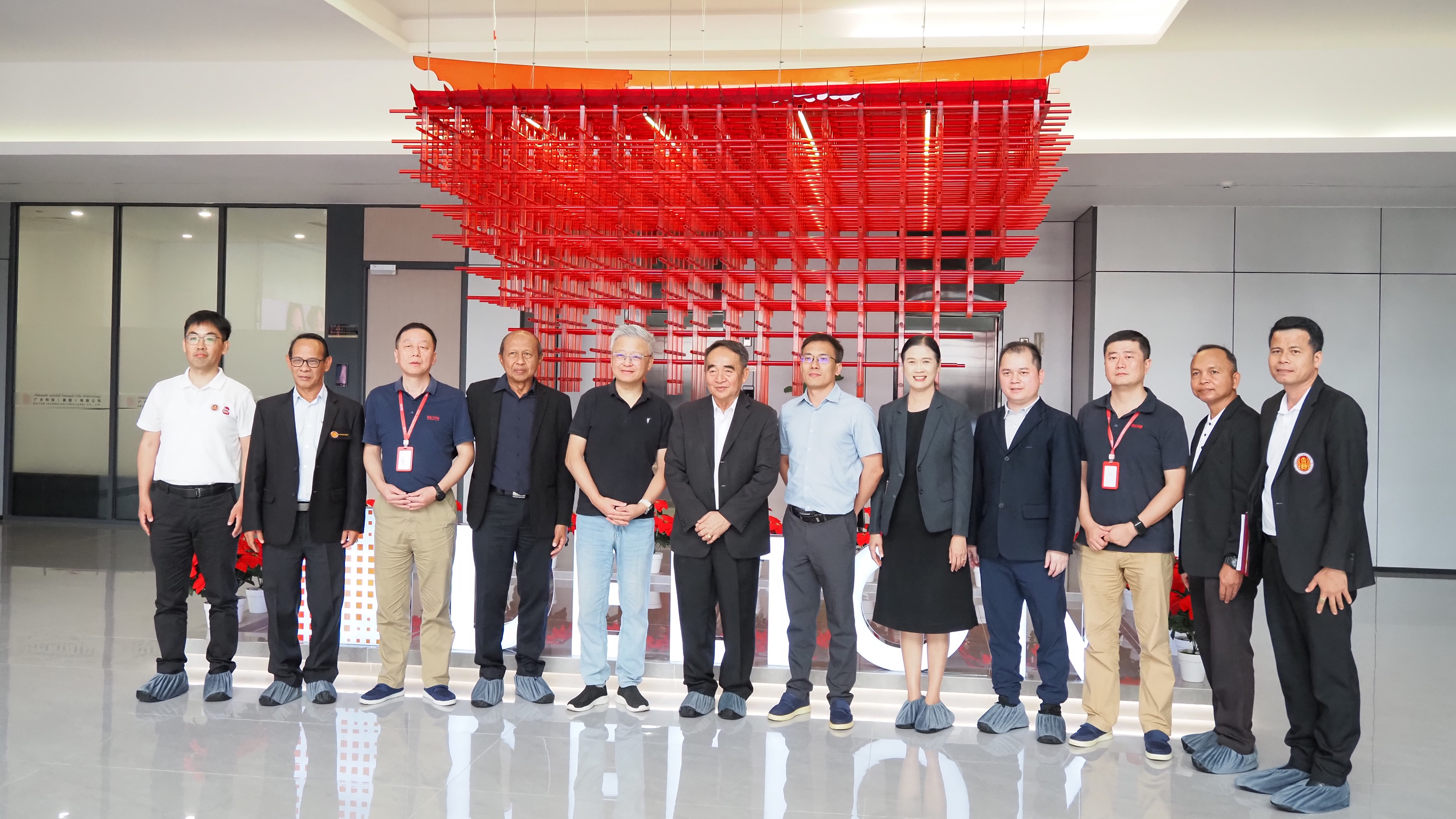 校企合作新突破！泰国非凡国际官方网站连签两所院校